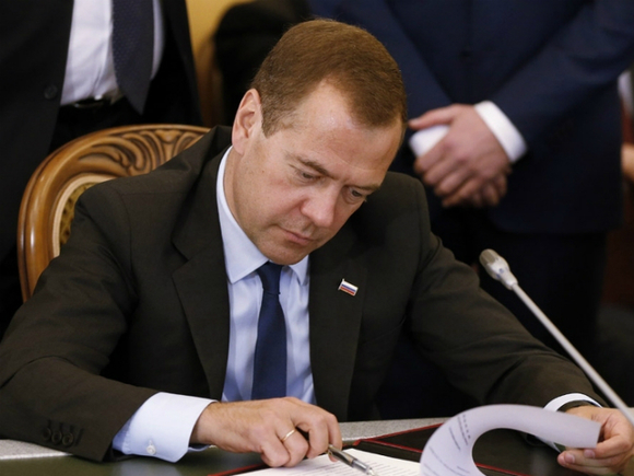 Медведев назначил замглавы Минстроя